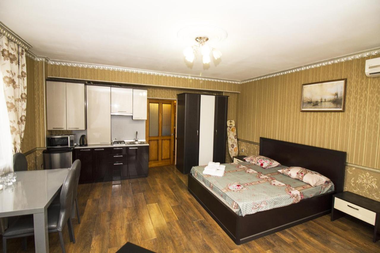 Apartment Pervomayskaya 15 Pyatigorsk Εξωτερικό φωτογραφία